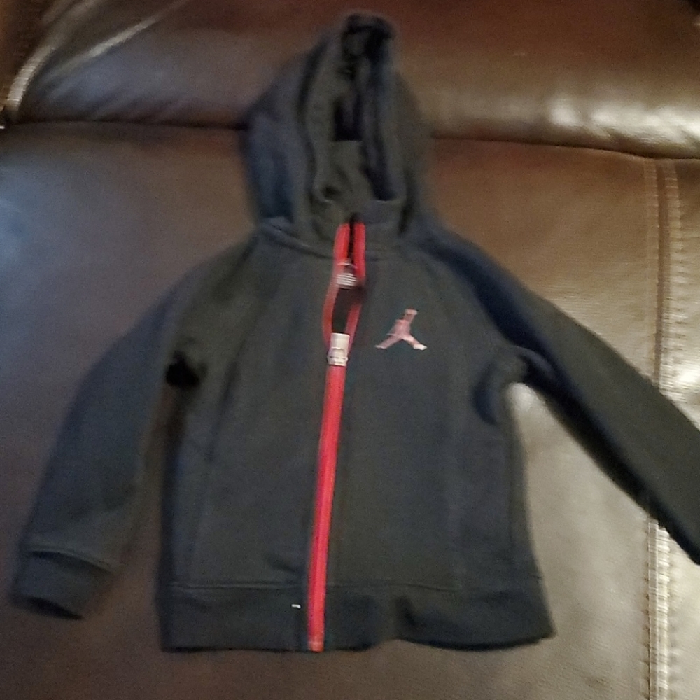 Nike Air Jordan boys hoodie sz 24m